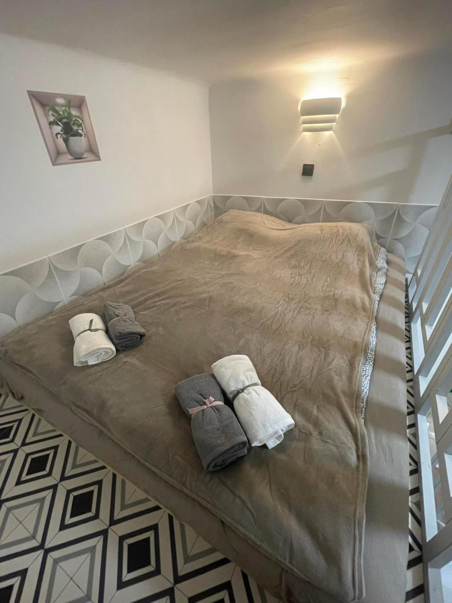 Ernesto 17 With Free Parking Possibility Apartment Будапеща Екстериор снимка